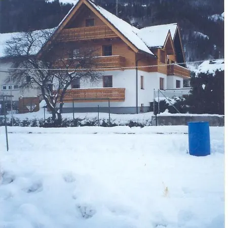 شقة Appartementhaus Erasim *